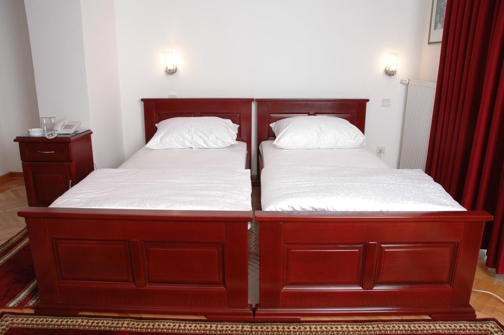Vila Lux Milikic Kraljevo Room photo