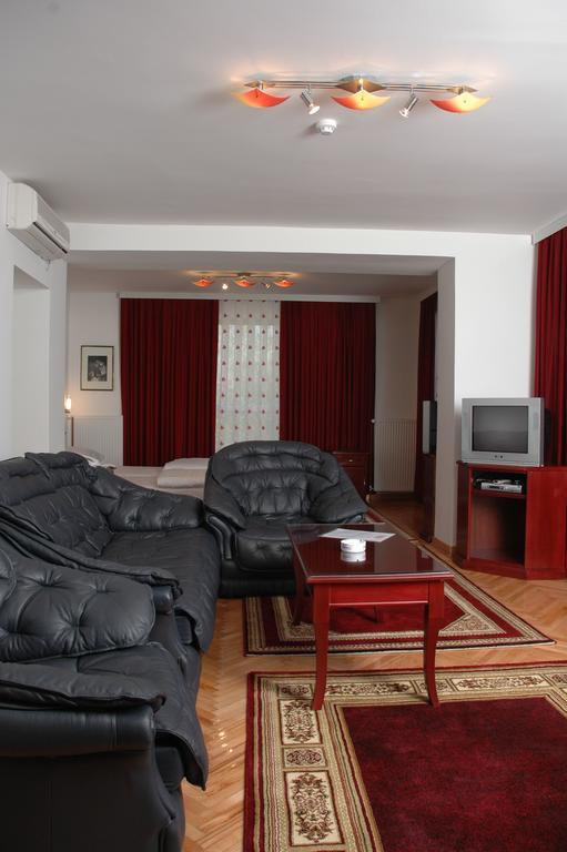 Vila Lux Milikic Kraljevo Exterior photo